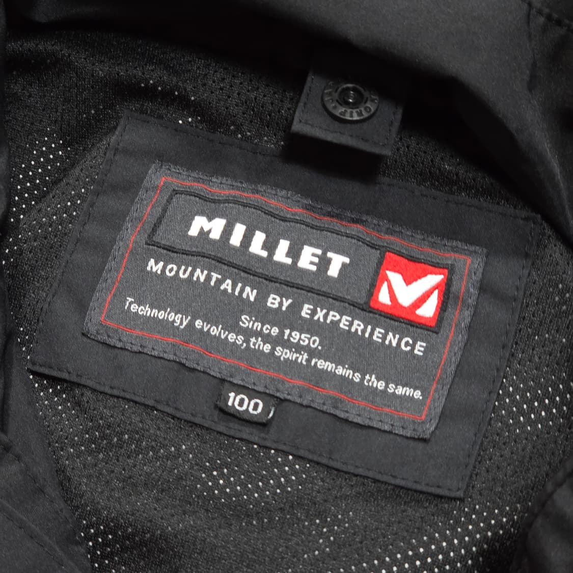 밀레 블랙 바람막이 투웨이 자켓 상품이미지7