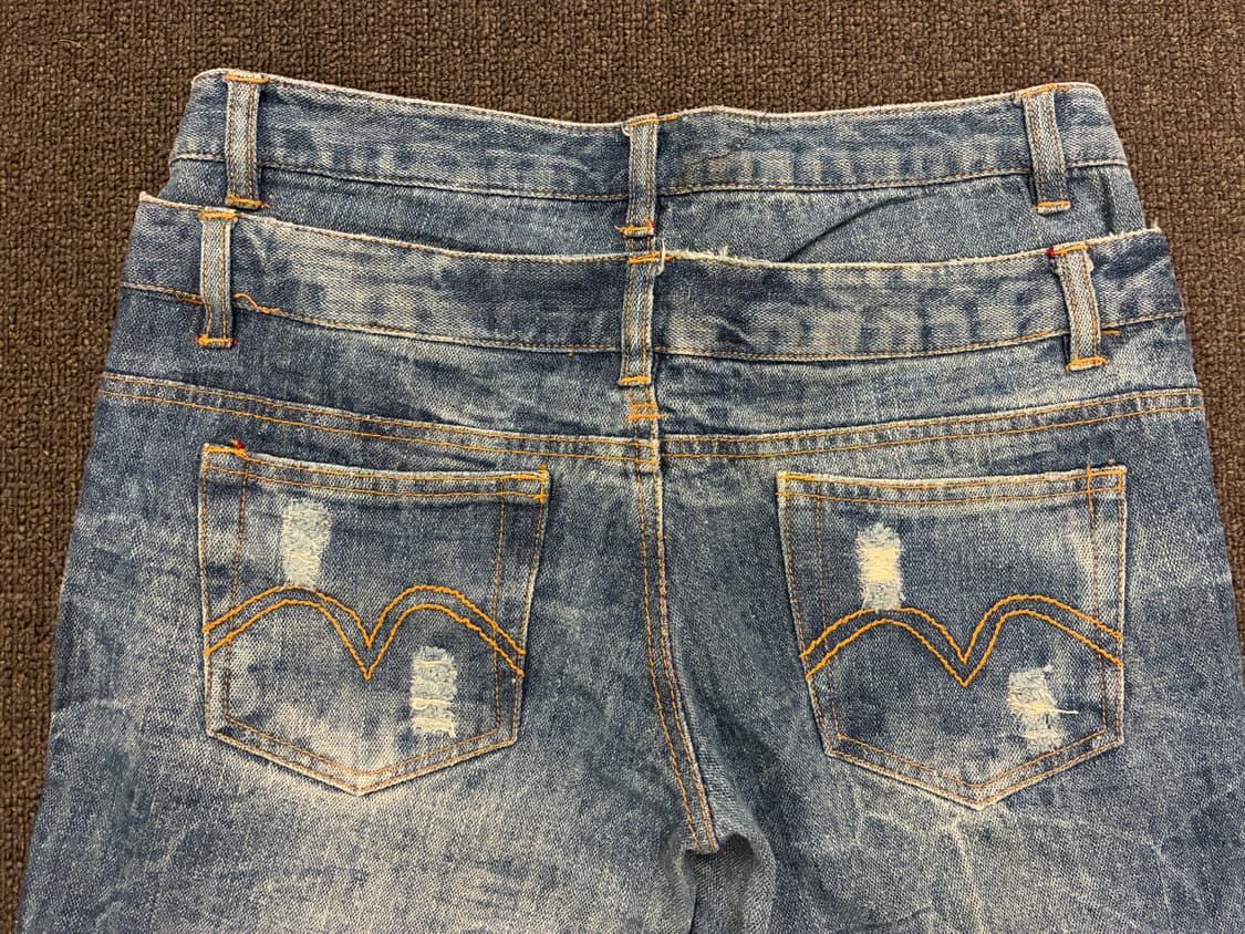 OS)Japanese vintage 여성 데미지 디테일 부츠컷 데님팬츠 상품이미지8