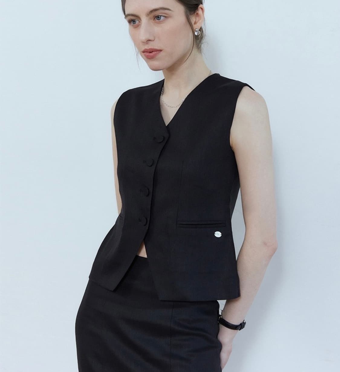 어다울 린넨 블랙 베스트 스커트 셋업 정장 면접룩 하객룩 상품이미지2