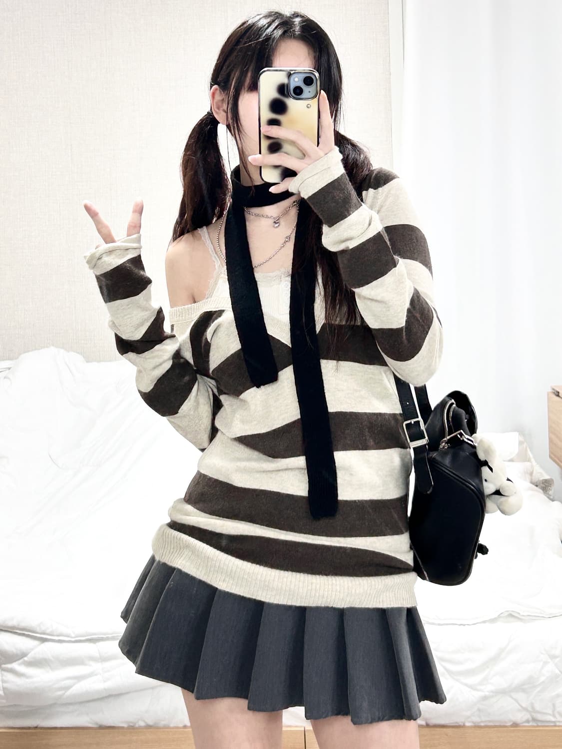 아베크롬비 순록 브라운 단가라 브이넥 니트 상품이미지4