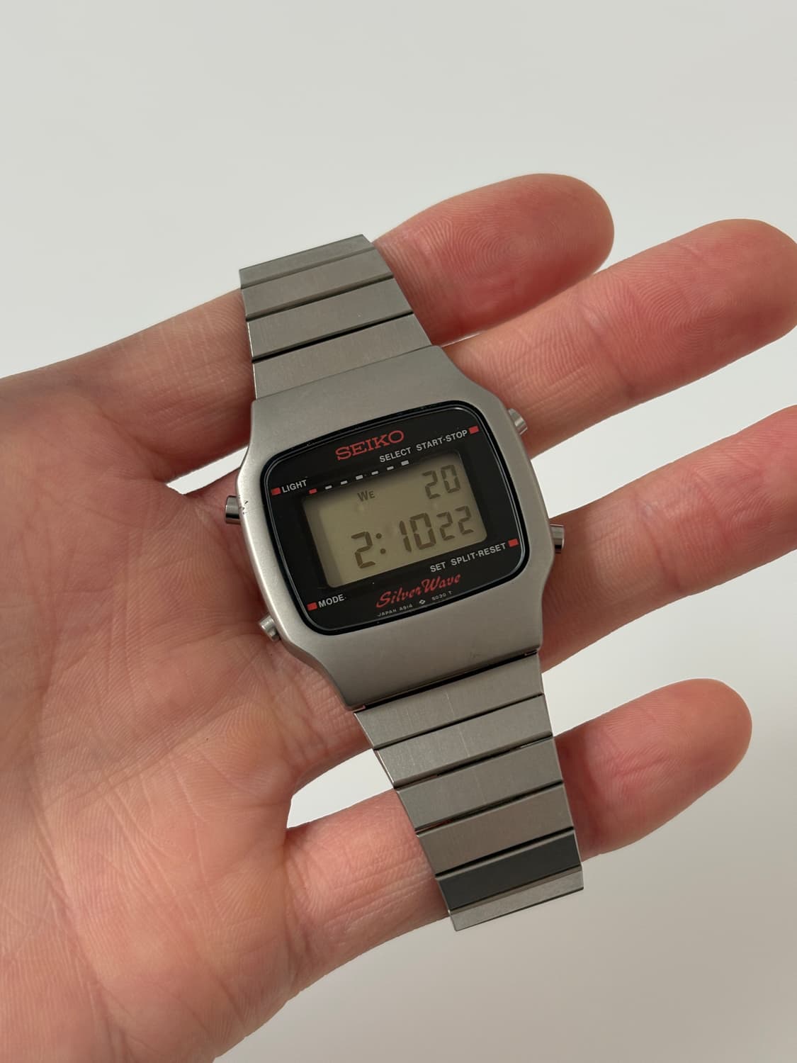 SEIKO 빈티지 시계 1980년대 실버웨이브 실버 스퀘어 디지털 쿼츠 상품이미지1