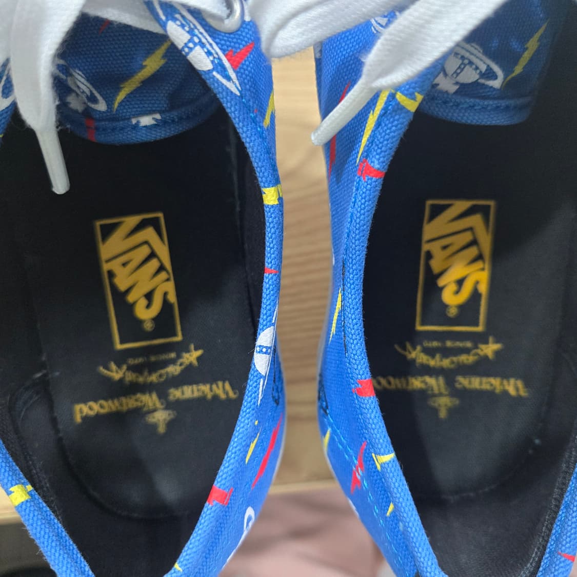 255 반스 어센틱 x 비비안웨스트우드 블루 상품이미지7