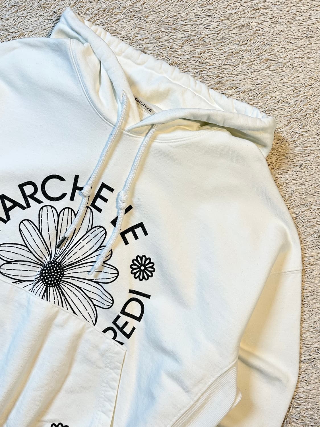 마르디 메크르디 MARCHE EMBLEM 후드티 화이트 상품이미지2