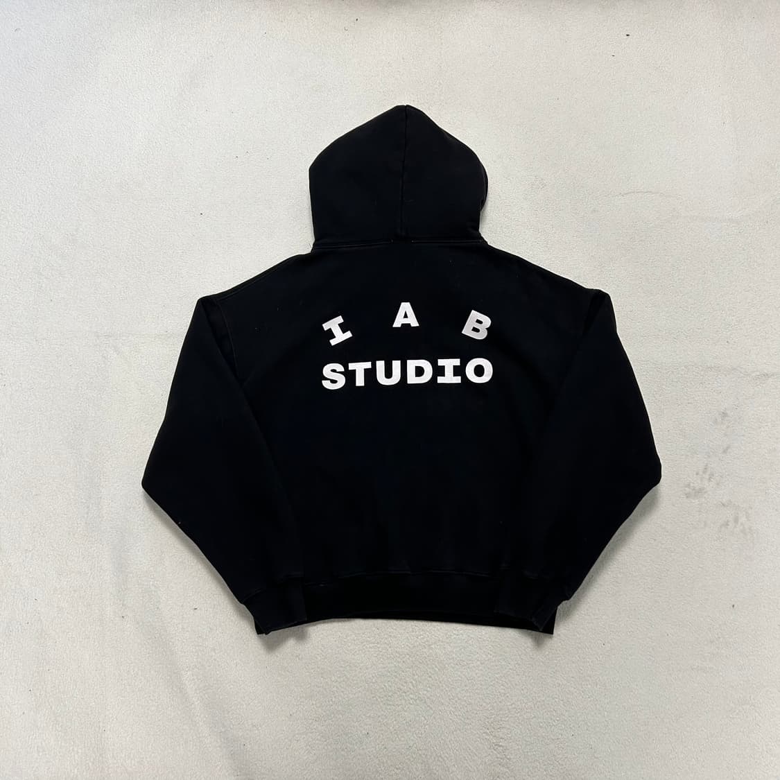IAB Studio Black Hoodie 상품이미지5