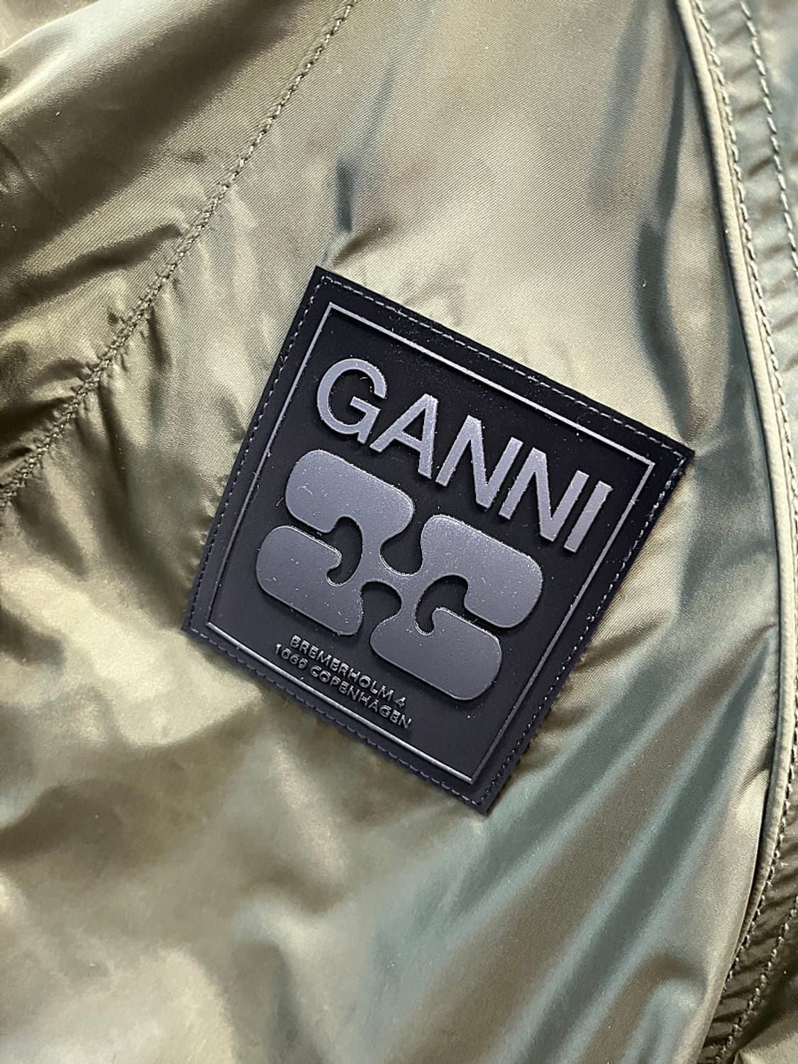 여) 가니 25ss 오버 바람막이  상품이미지3