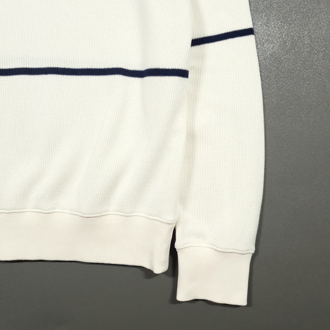 실측 XL) 헤지스 신형 23FW 니트조직 티핑블록 맨투맨 스웨터 크림 상품이미지5