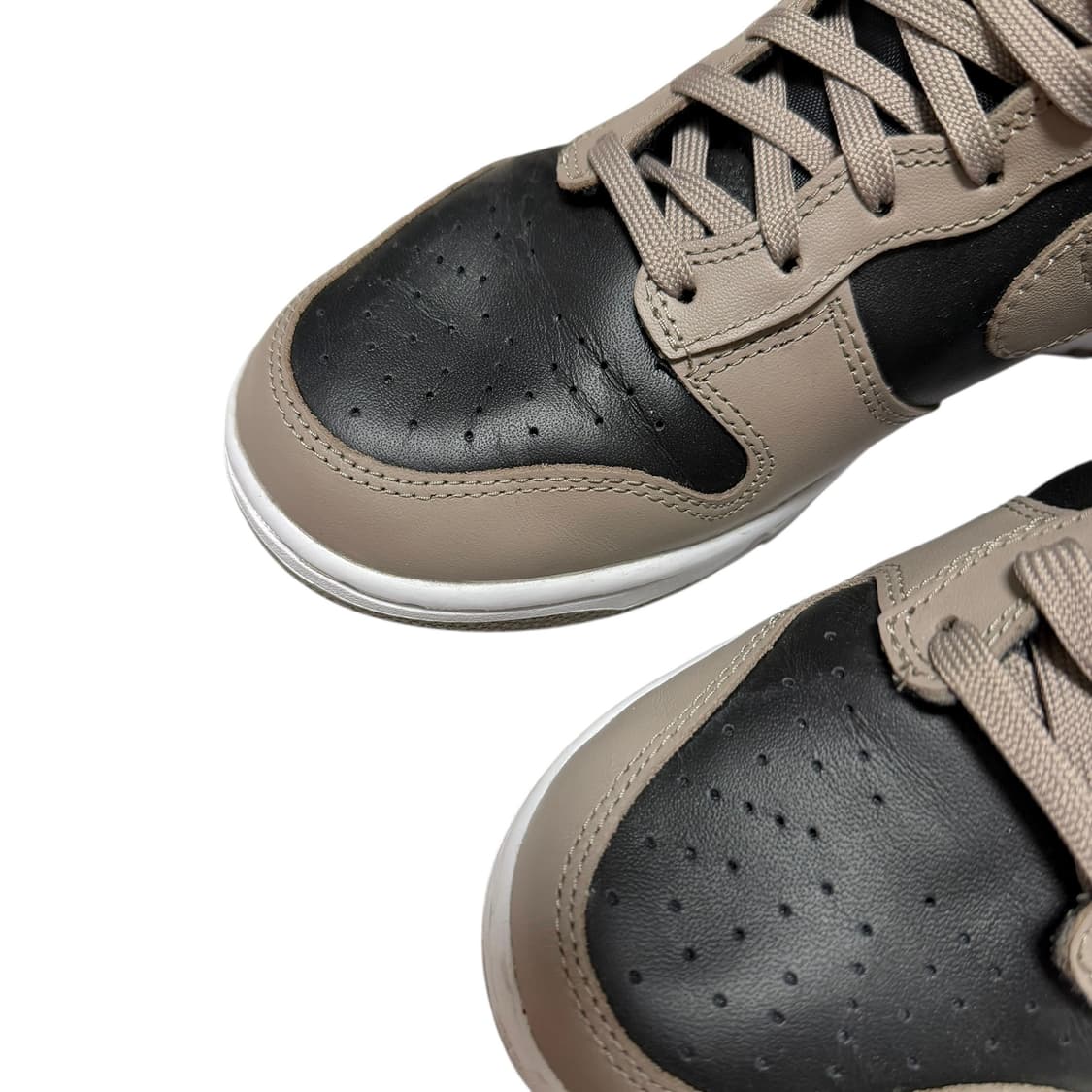 (NIKE) 나이키 덩크 하이  BLACK/MOON FOSSIL  240 상품이미지3