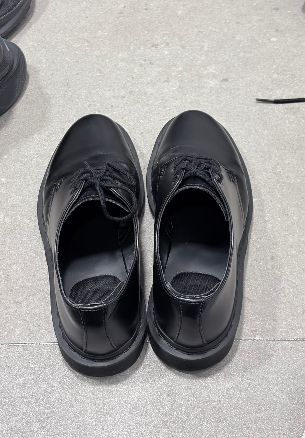 닥터마틴 1461 모노 270(uk8) - 예약 중 상품이미지3