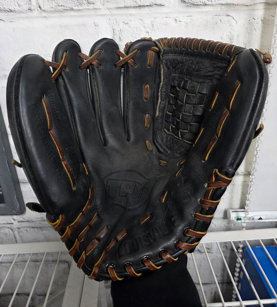 루이스빌 슬러거 TPX 외야수 3루수 올라운드 빈티지 야구글러브 YB45 상품이미지3