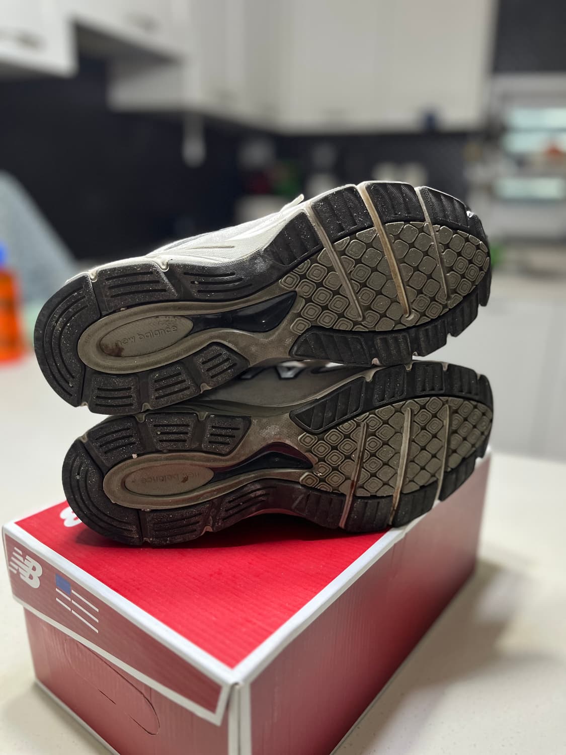 뉴발란스 990v4 메이드 인 USA 그레이 상품이미지6