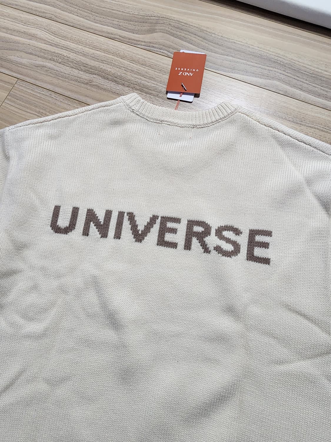 앤드지유니버스로고니트스웨터105 상품이미지2