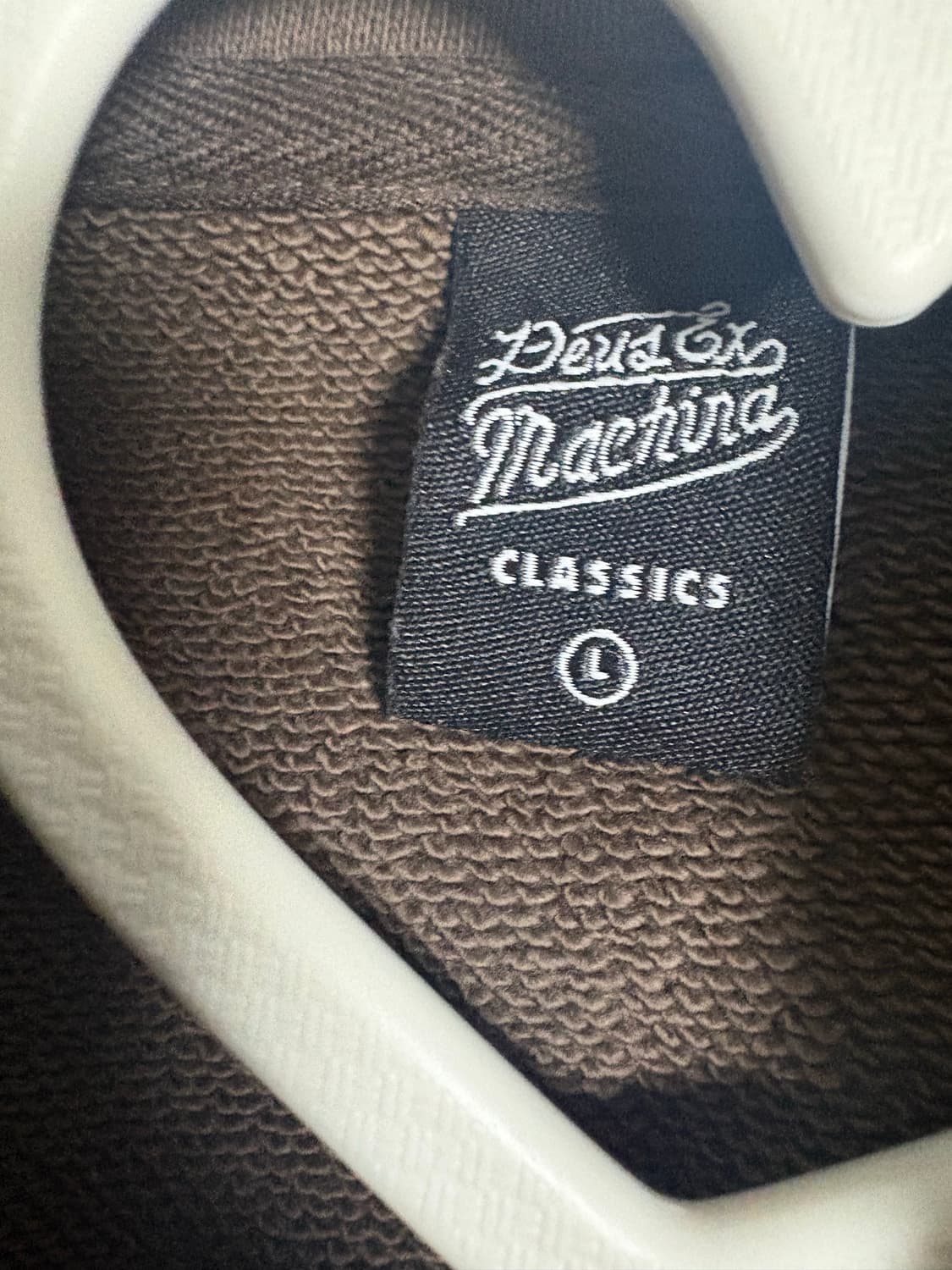 데우스 엑스 마키나 컬리지 어드레스 후드 집업 올리브 라지사이즈 상품이미지3