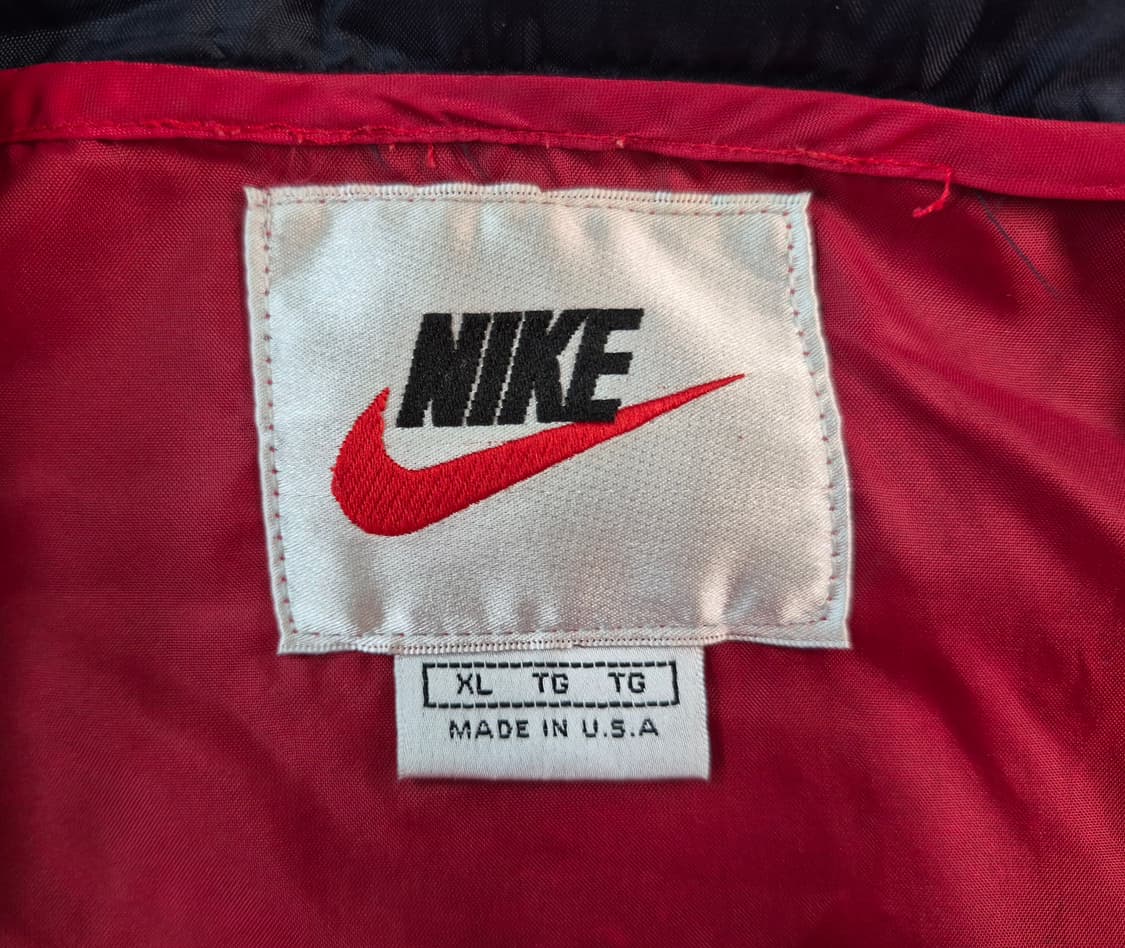 90s Nike Packable Windbreaker MADE U.S.A 상품이미지3