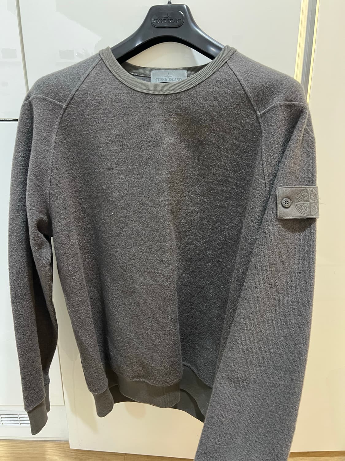 스톤아일랜드 고스트피스 니트맨투맨 xl (한정판) 상품이미지1