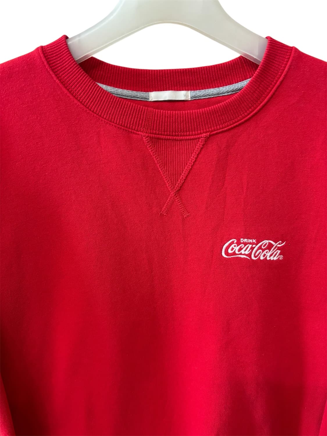 코카콜라 X GU 레터링 스웻셔츠 M-L 상품이미지2