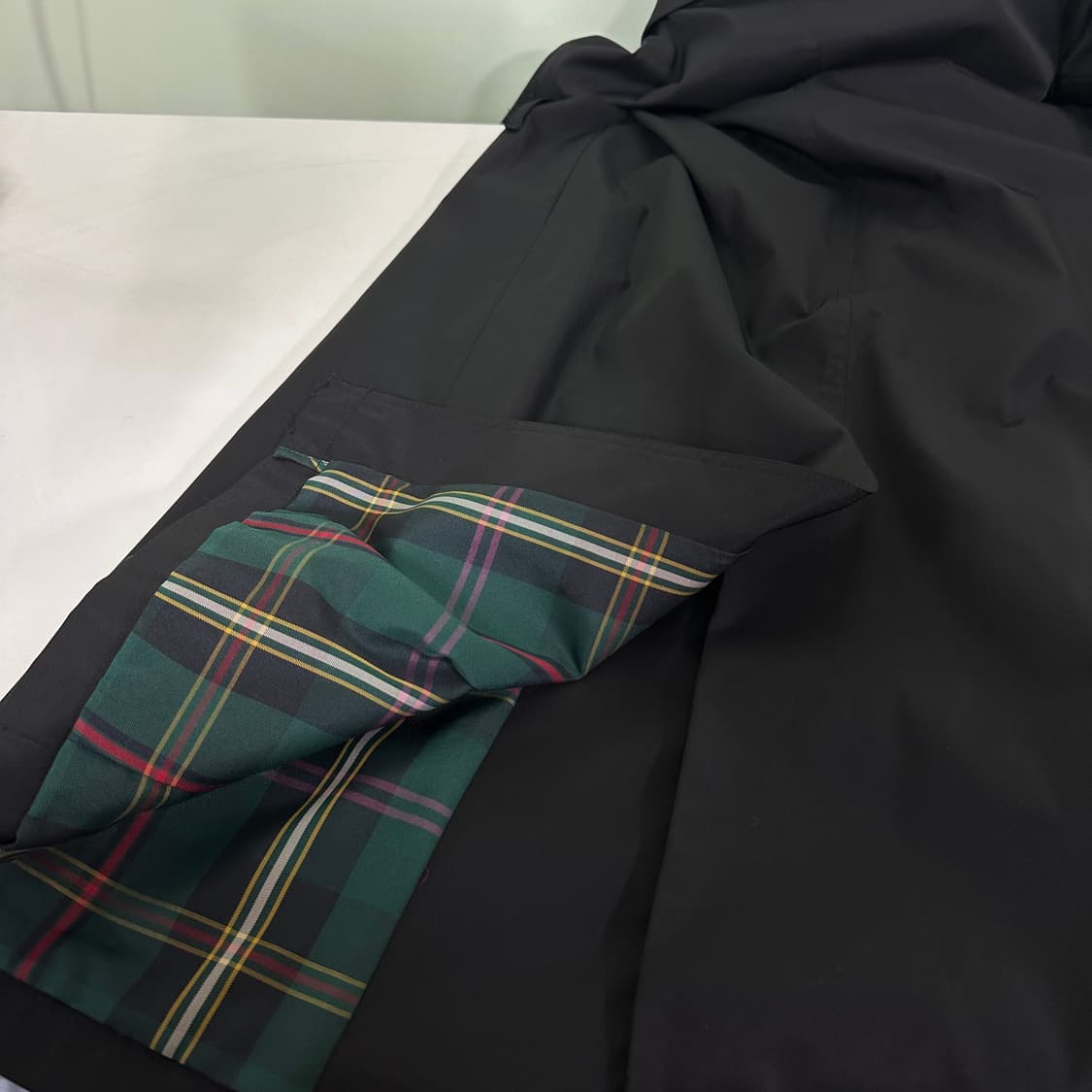 우먼M 헤지스 블랙 싱글 레인 트렌치코트 상품이미지6