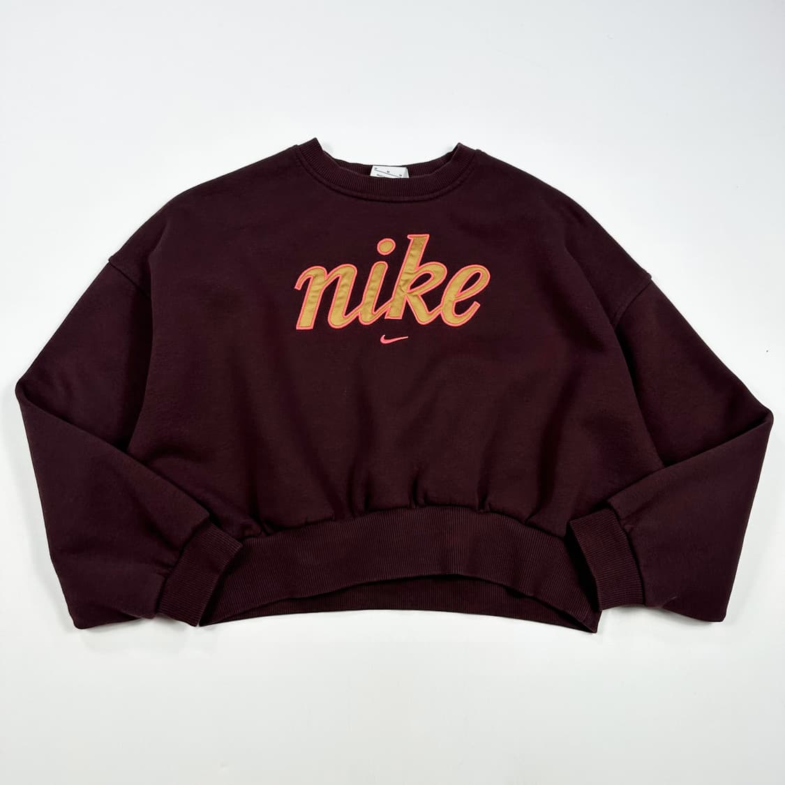 나이키 스우시 키즈 버건디 크롭 맨투맨 (실측 XS 여성추천) 상품이미지2