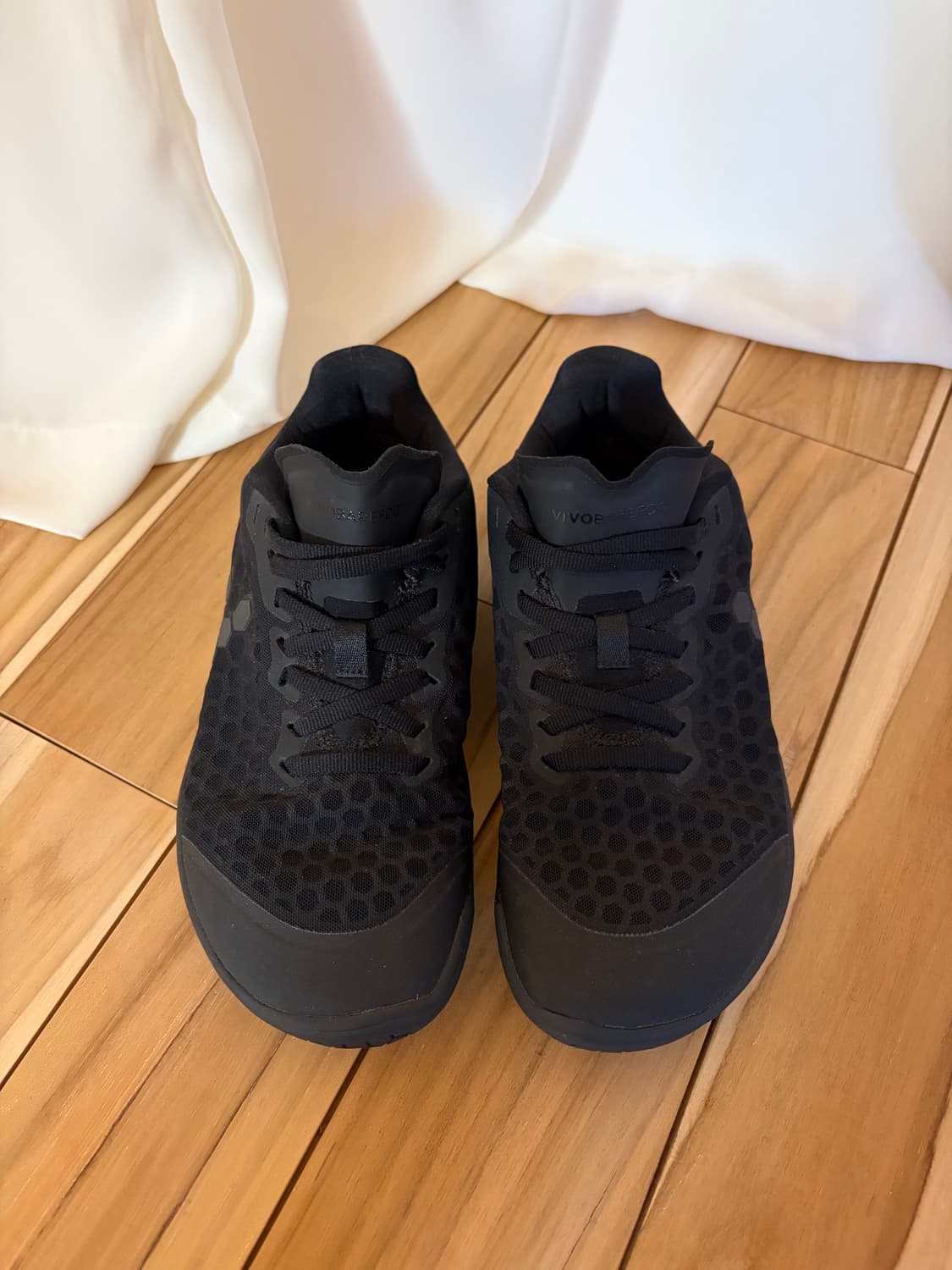 Vivobarefoot Stealth III 상품이미지2