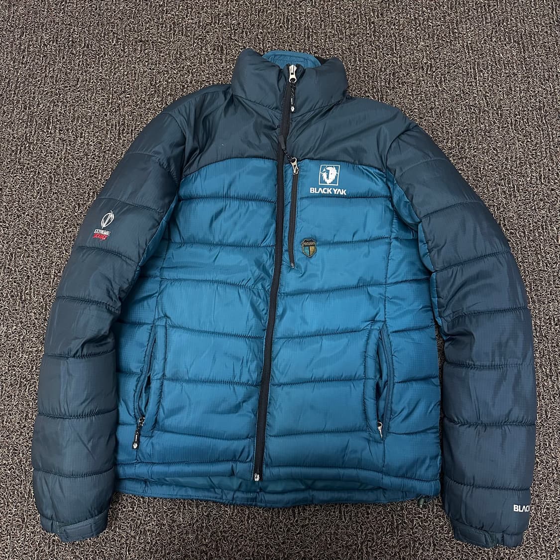 블랙야크 숏 패딩 점퍼 95(M) 상품이미지1