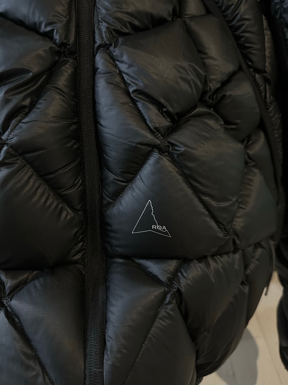 로아하이킹 패딩 블랙 상품이미지4
