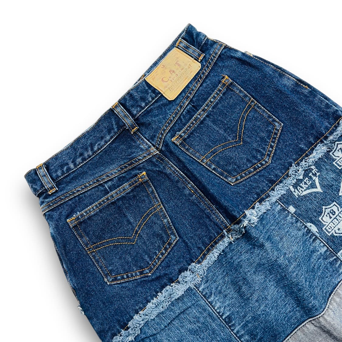 C.A.T 데님 언발란스 패치 레트로 로고 데님 스커트 상품이미지5