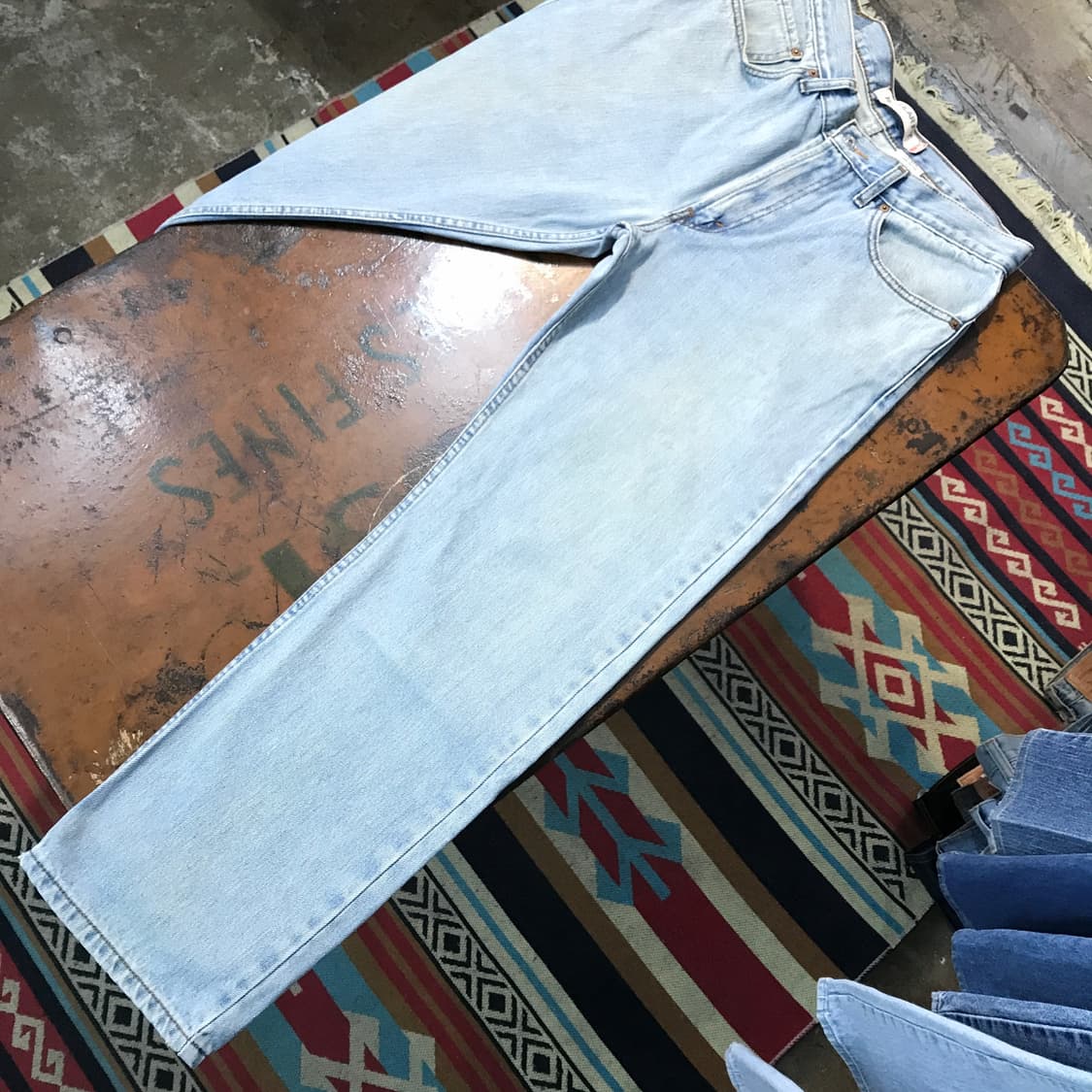 리바이스 505 연청 데님 팬츠 허리 32 사이즈  상품이미지3