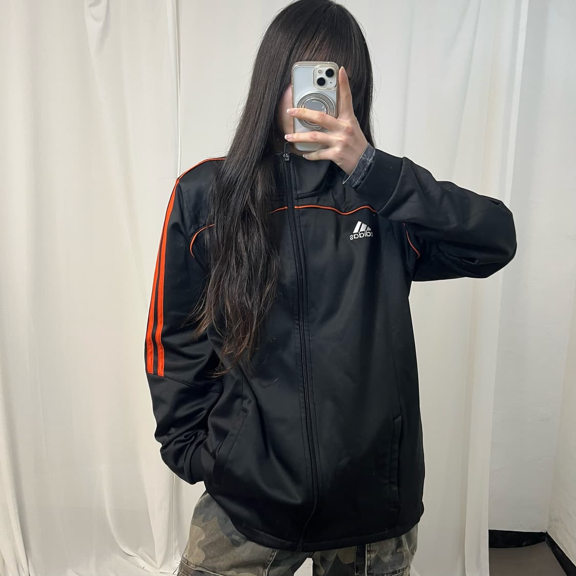 Adidas Black & Orange Jersey 상품이미지2