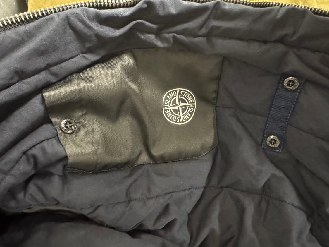 [새상품] 스톤아일랜드 코듀로이 봄버 L 상품이미지7