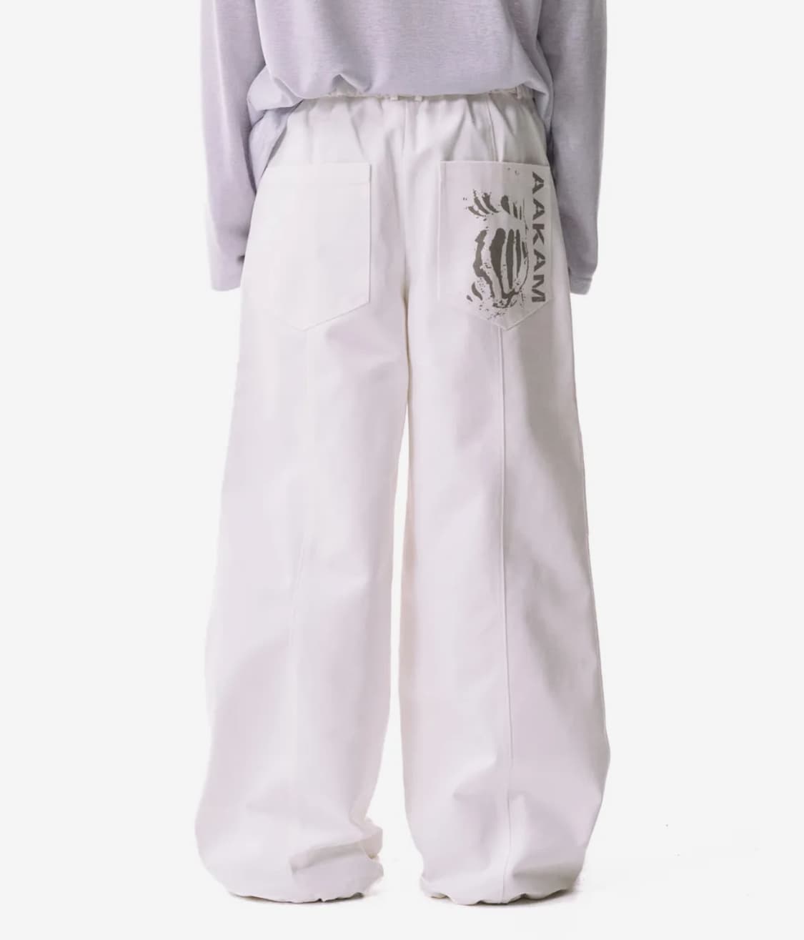 아캄 Knee Pin-tuck Printed Denim Pants 상품이미지1
