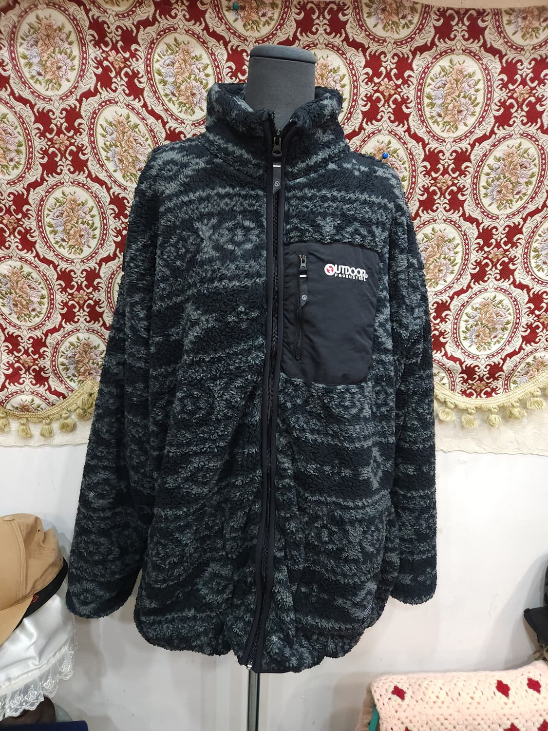 아웃도어프로덕트 윈터패턴 후리스 자켓 빅사이즈
​
 상품이미지1