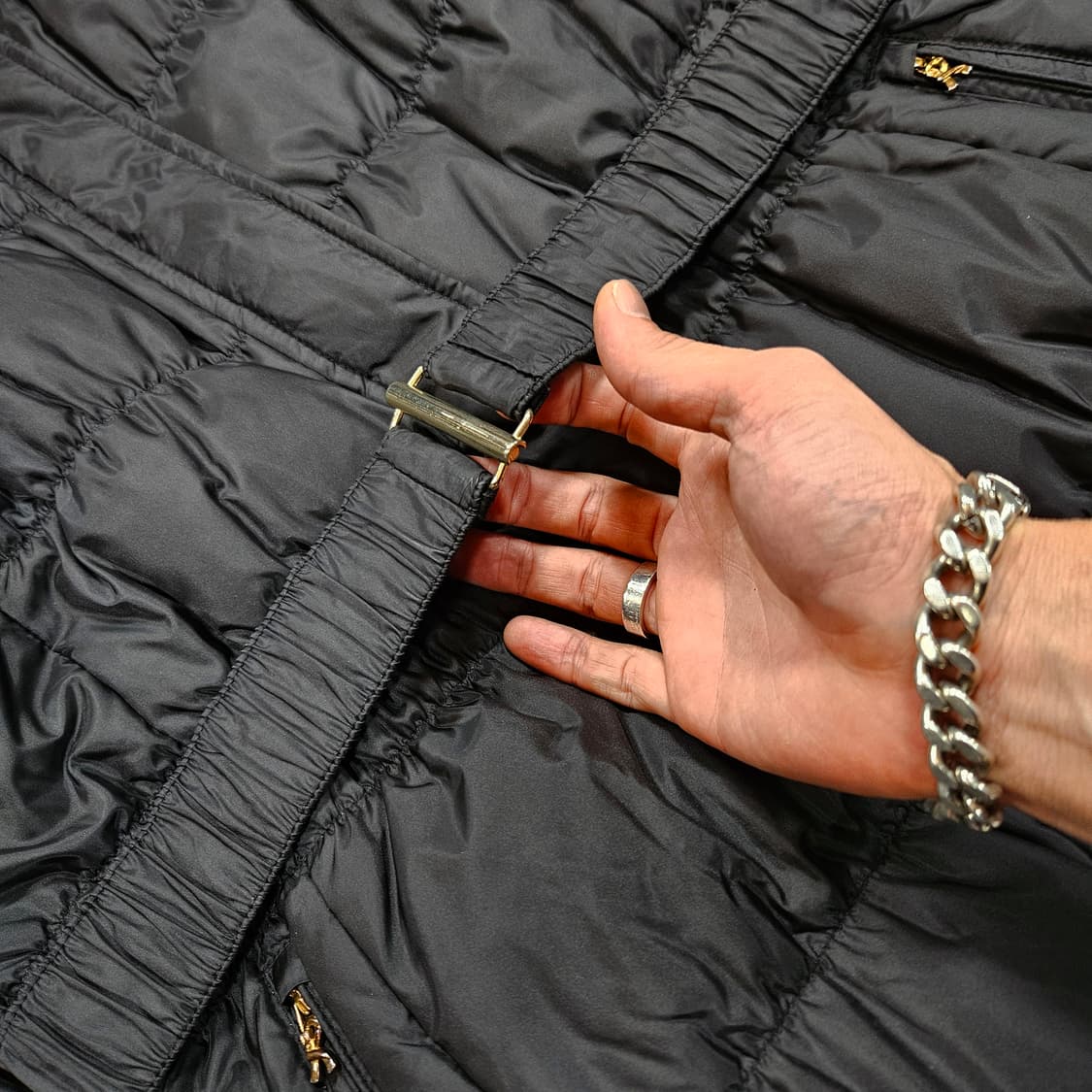 Roberta di camerino 덕다운 벨티드 경량 패딩 자켓  상품이미지5