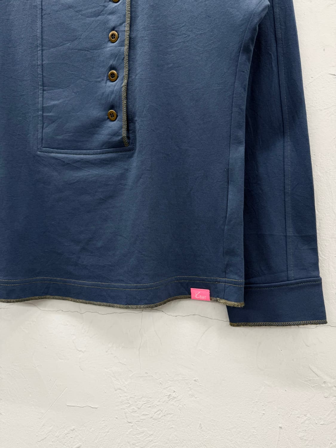 kikki 비대칭 헨리넥 롱슬리브 상품이미지4