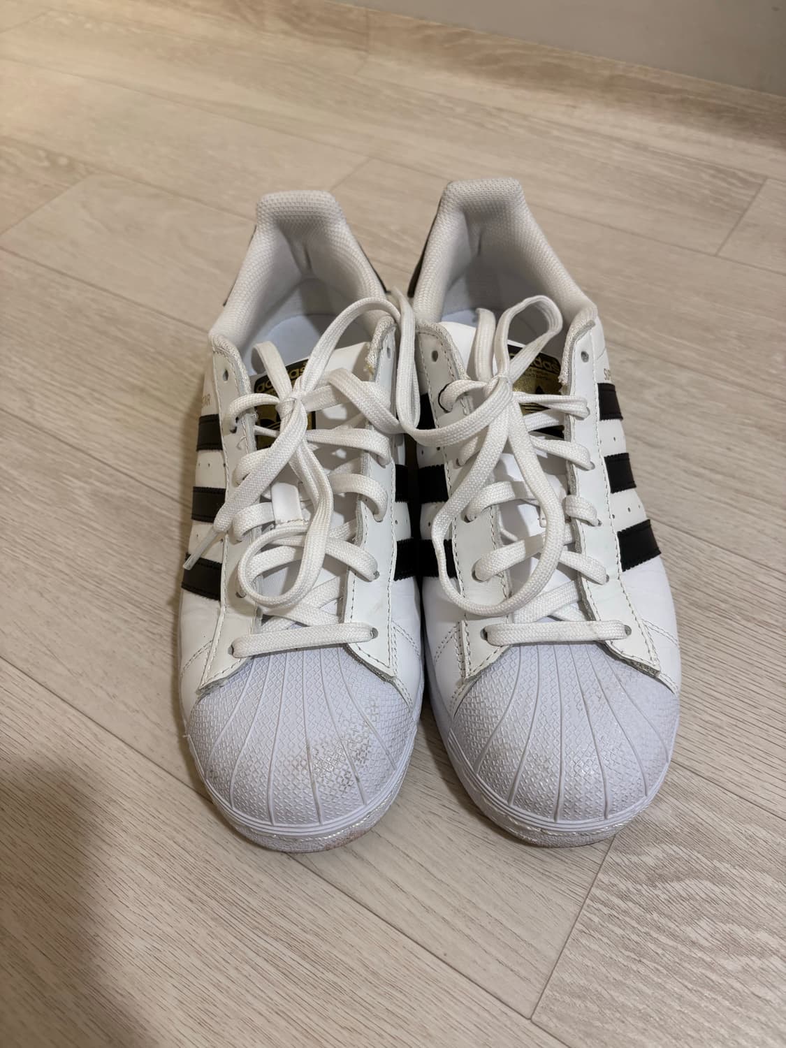 아디다스 슈퍼스타 245 화이트블랙 상품이미지1