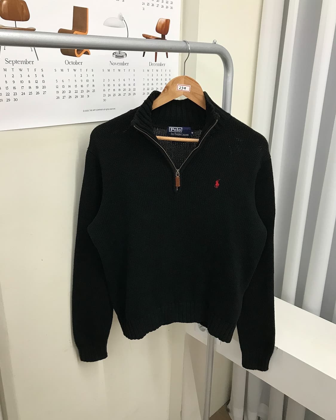 폴로 빈집업 니트 상품이미지1