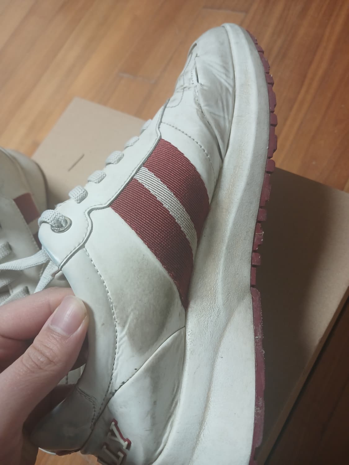 발리 스니커즈 275 상품이미지5