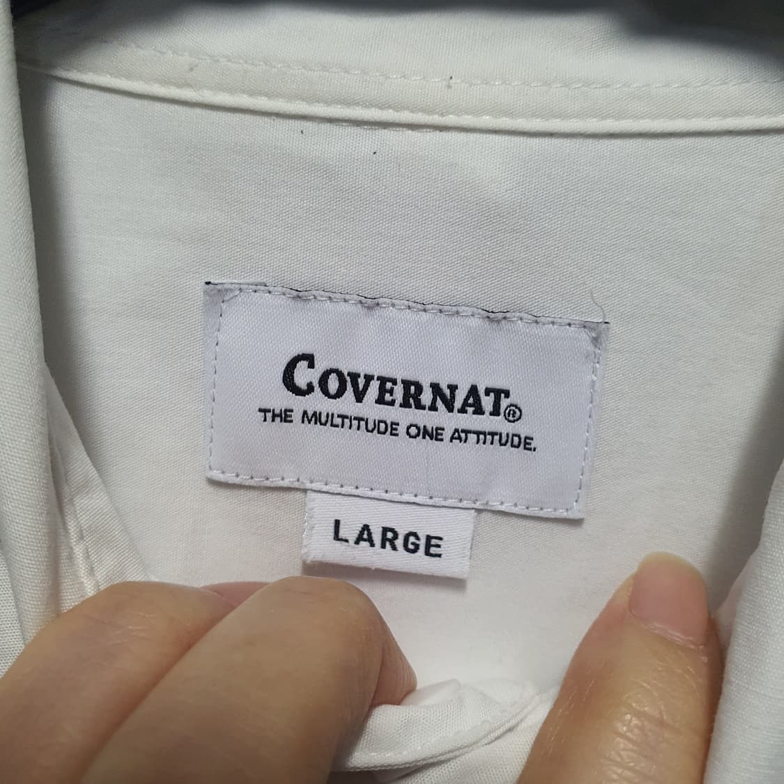 커버낫  C 로고 반팔 셔츠 화이트  상품이미지4