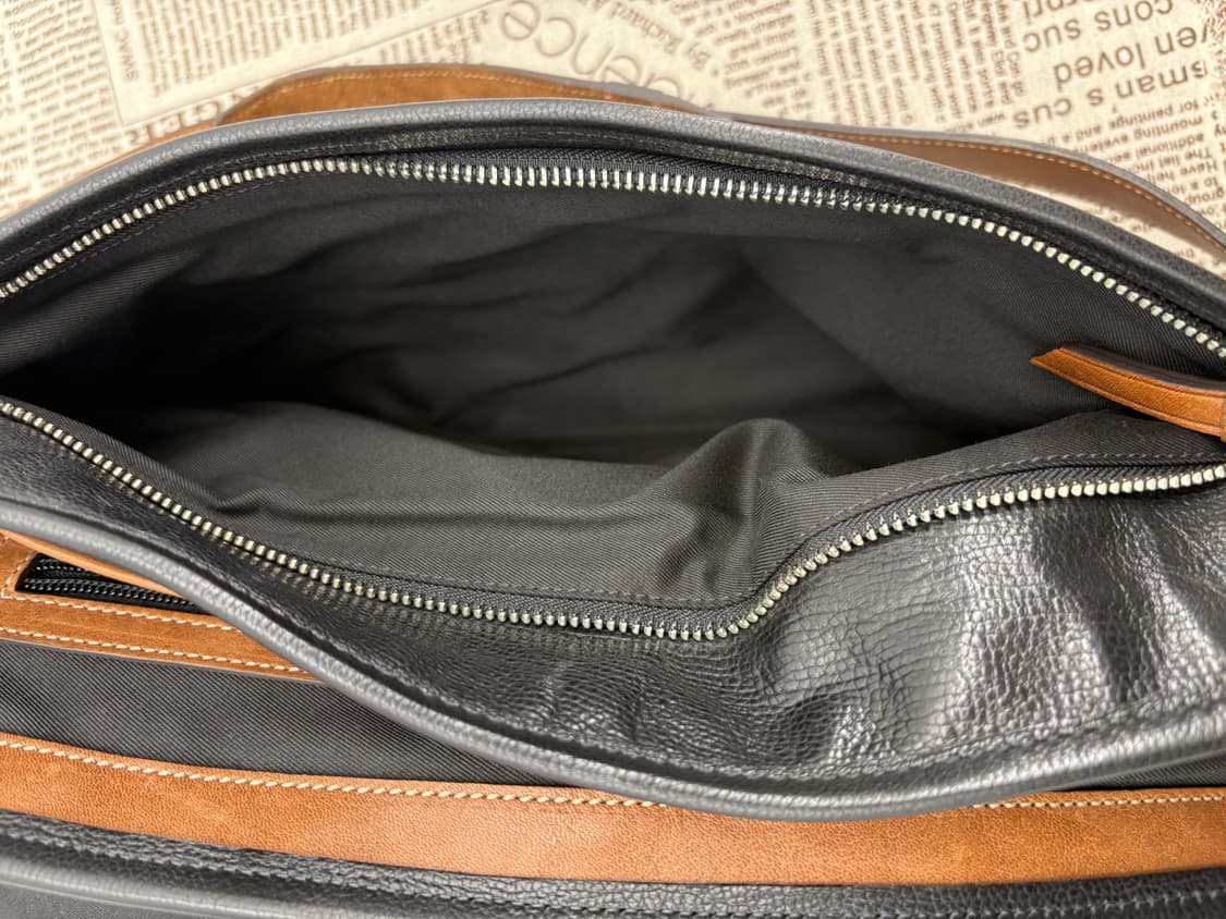 🧳 COACH 코치 메신저백 – 송아지가죽 서류가방 상품이미지7