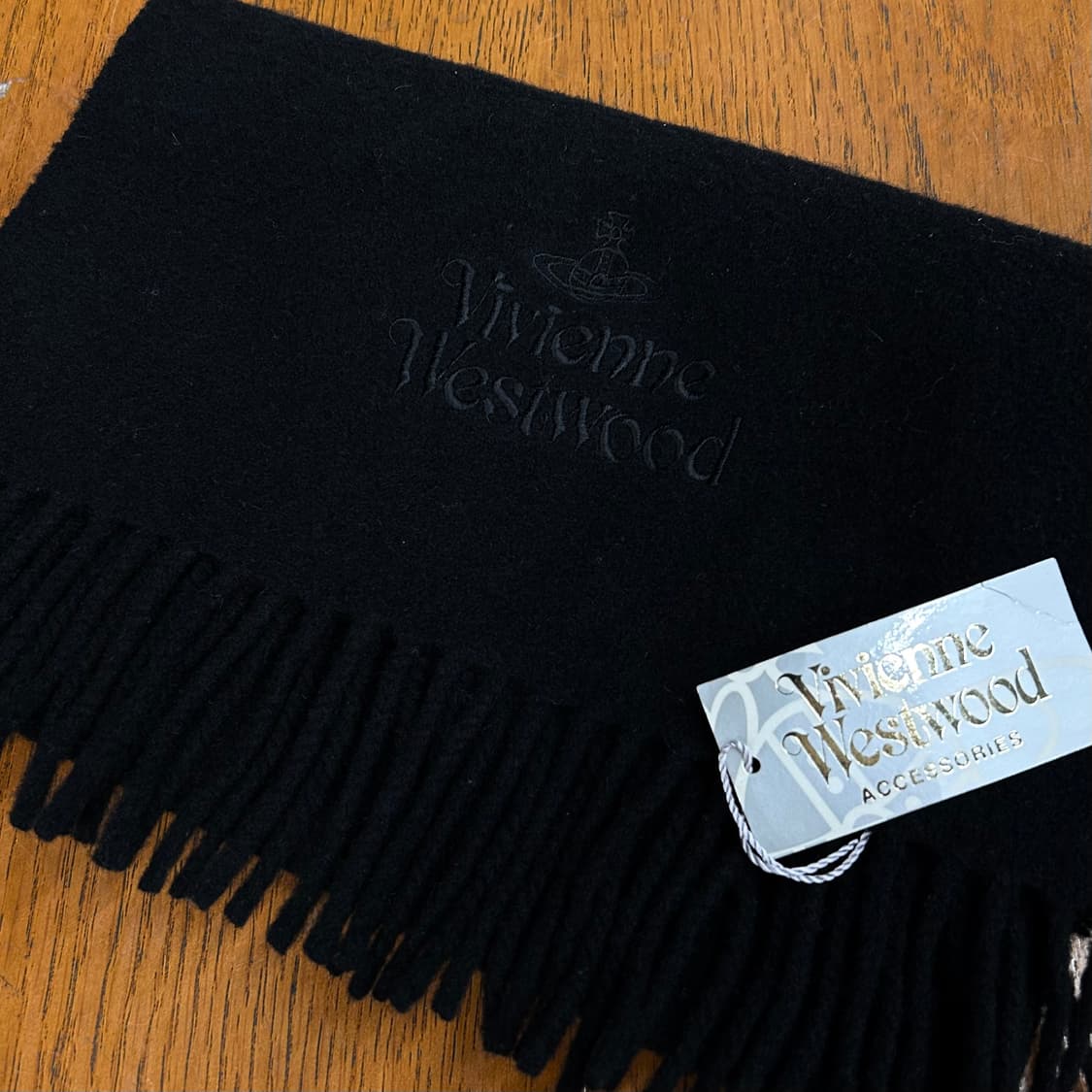 Vivienne Westwood embroidered Muffler 상품이미지1