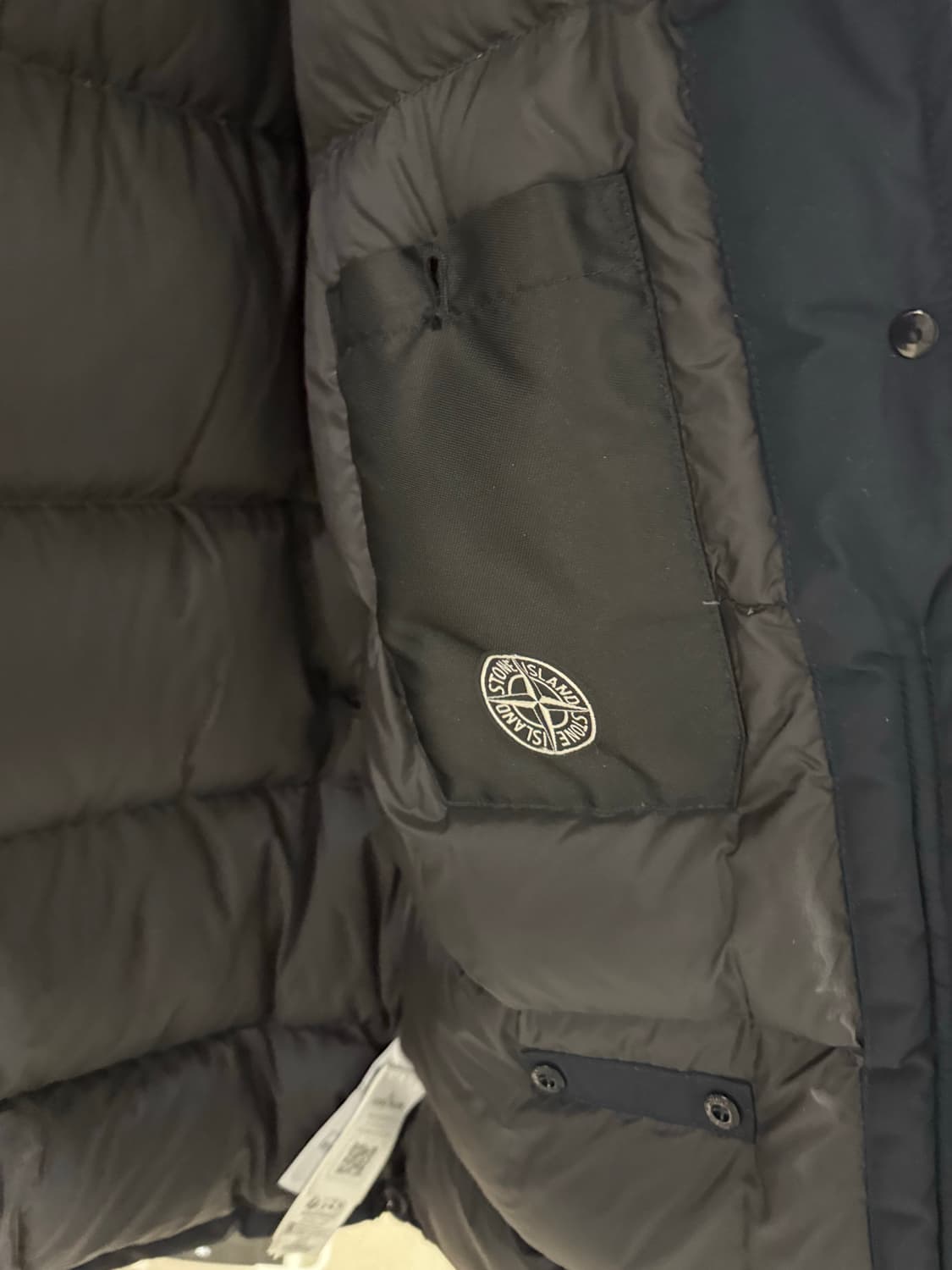 스톤아일랜드 23FW 마이크로 트윌 패딩 네이비 XL 상품이미지4