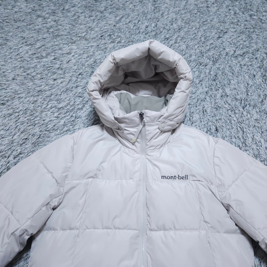 몽벨)95 여자 크림색 미드패딩자켓 / 왕눈이샵 상품이미지3