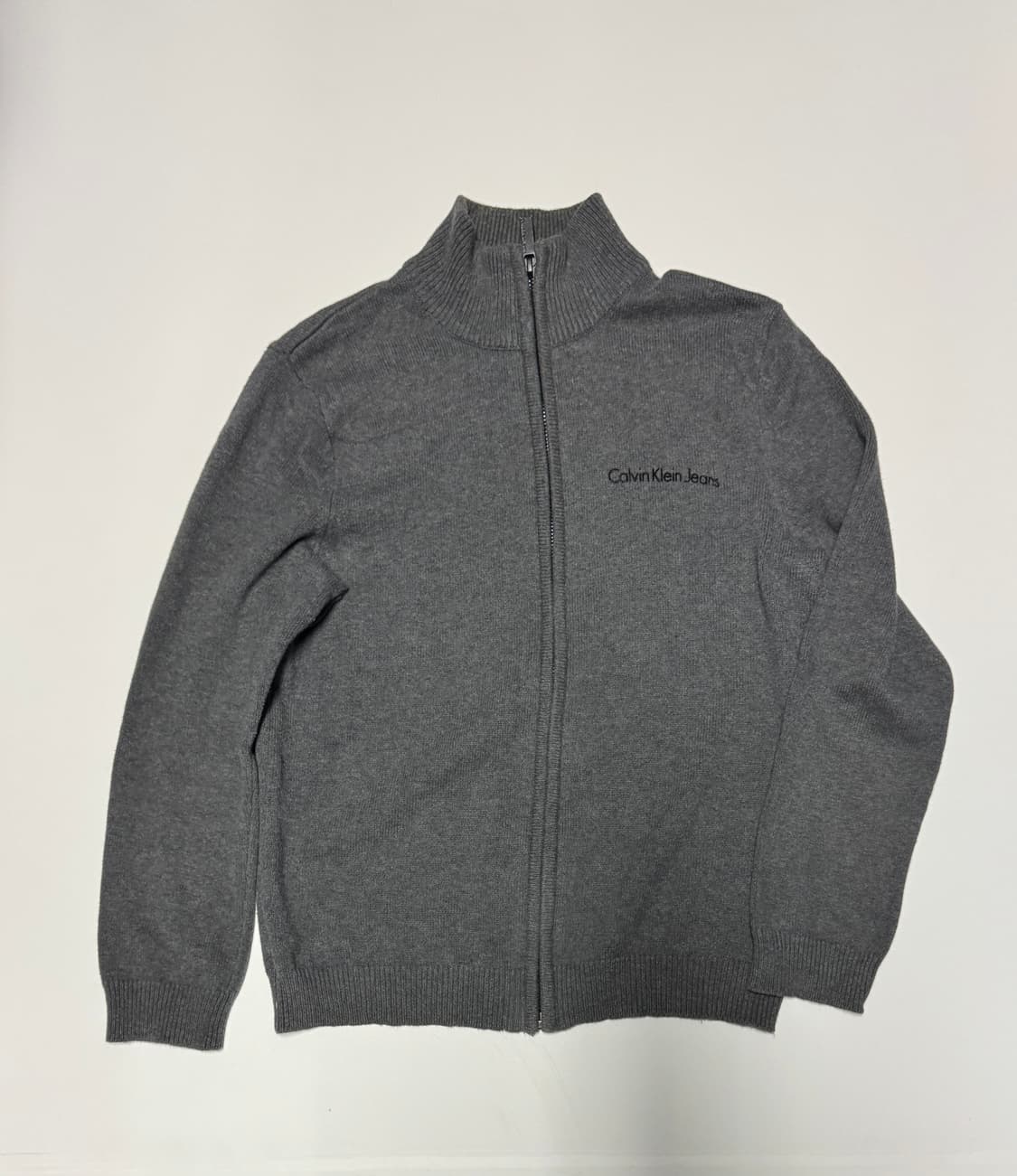 캘빈클라인 스펠로고 코튼 니트 집업 L 빈티지 그레이 상품이미지1