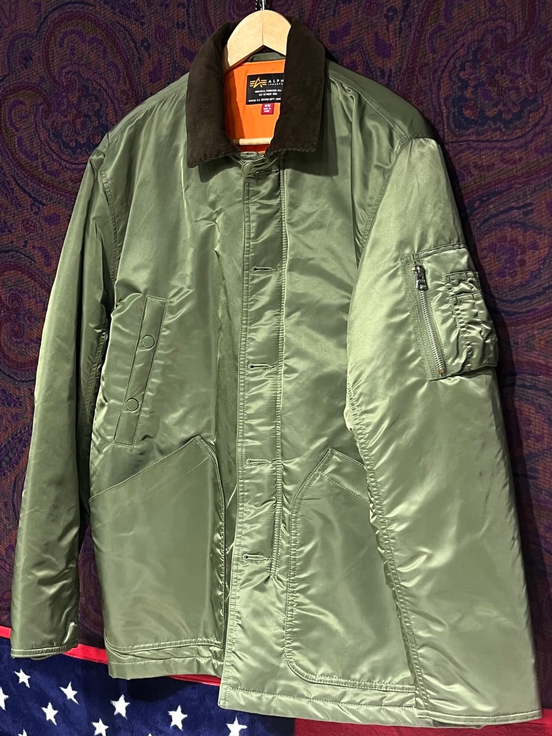 j crew x alpha 에어크루맨 프리마로프트 파카 상품이미지2