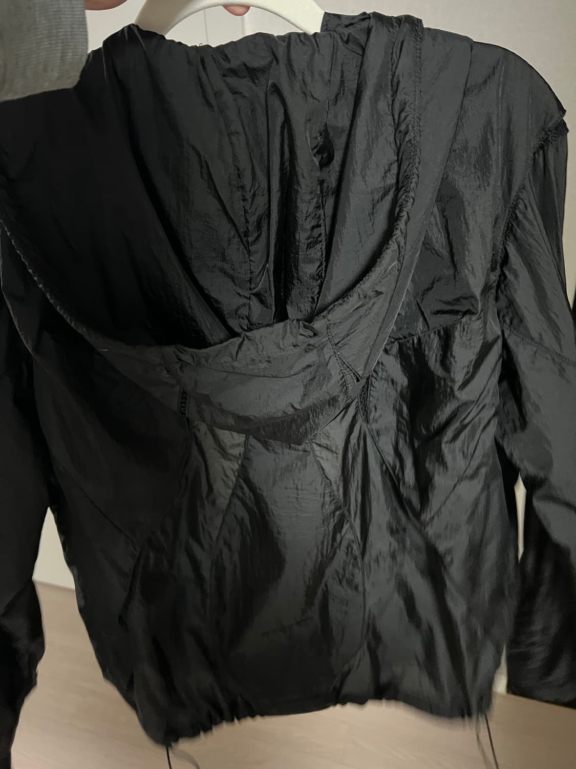 산산기어 이멀시브 자켓 25ss 블랙 3사이즈 팝니다 상품이미지2