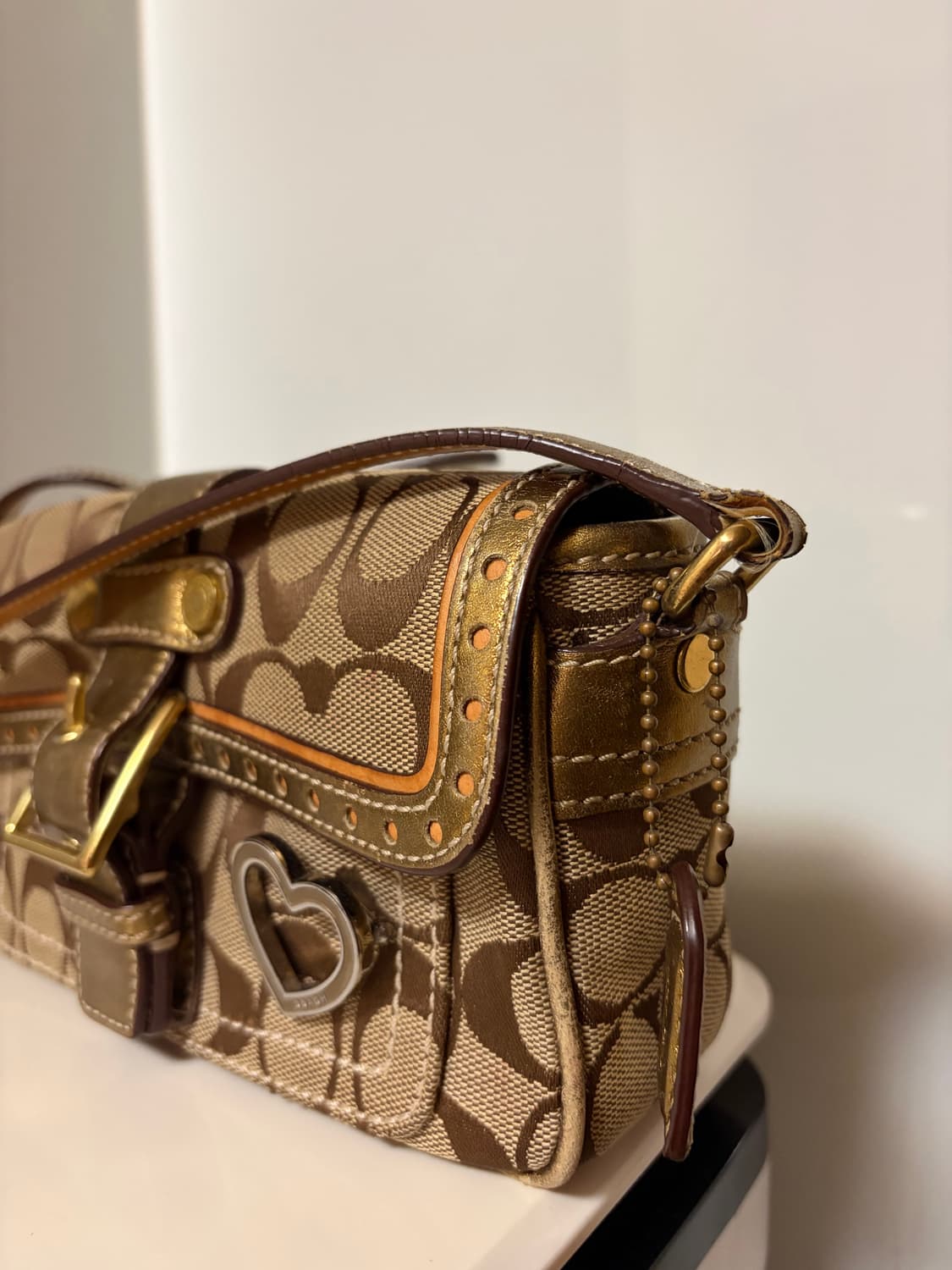 코치 시그니처 브라운 버클 숄더백 크로스백 상품이미지2