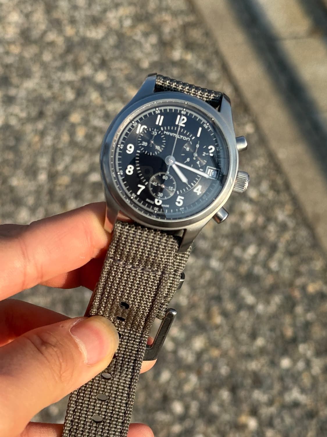 급처 해밀턴 카키 필드 크로노그래프 쿼츠 시계 상품이미지2