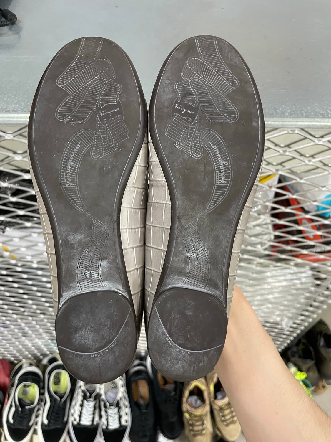 페레가모 버클 플랫 슈즈 6.5D 상품이미지6