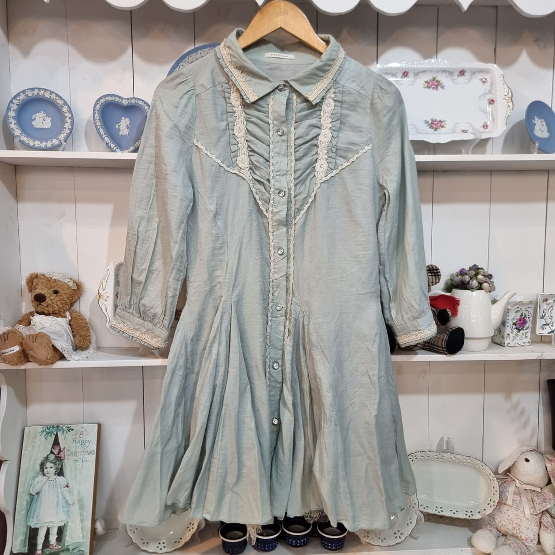 엑시즈팜(axes femme) 더스티민트 레이스 셔링 원피스 상품이미지5