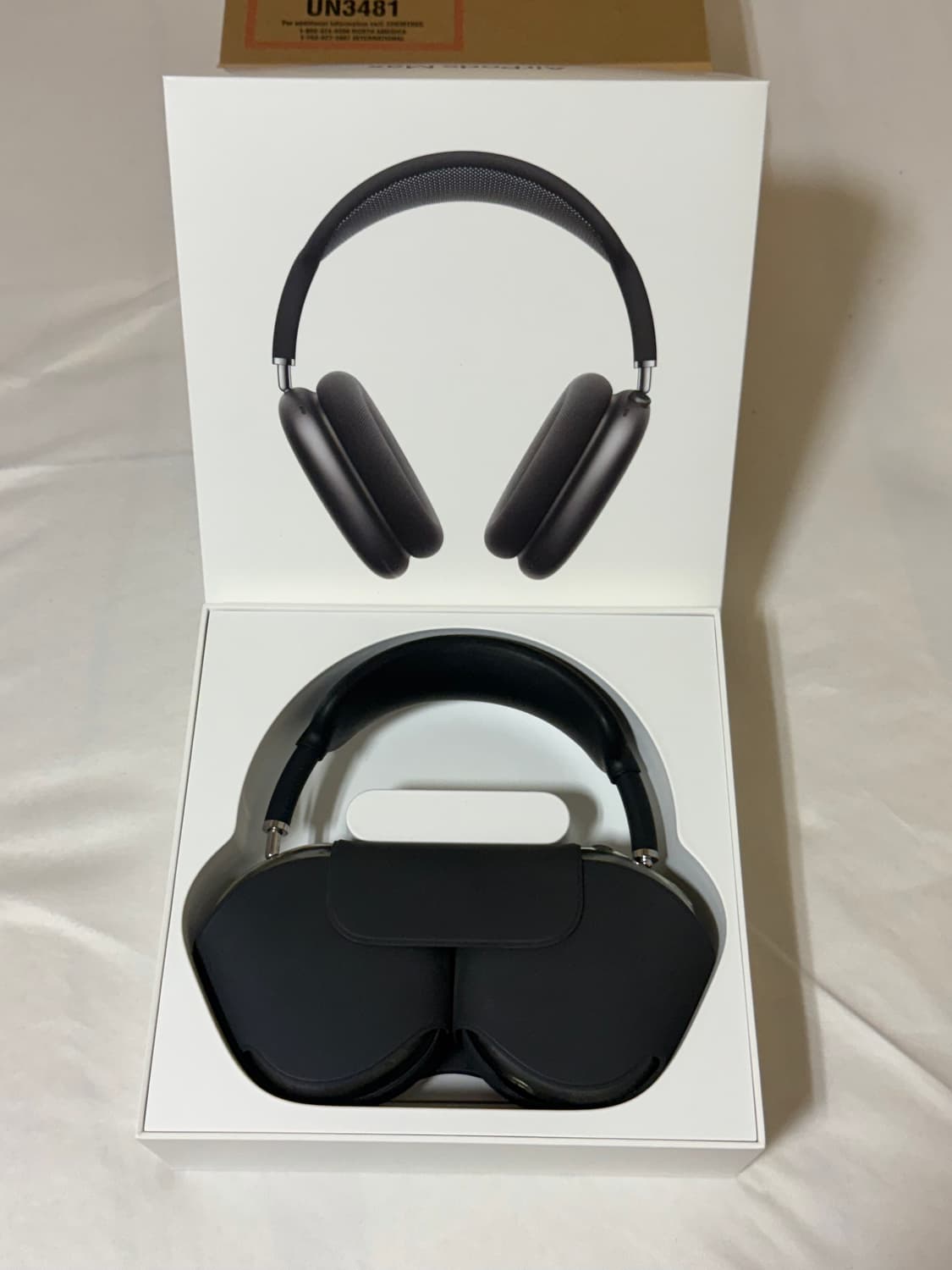 에어팟 맥스 스페이스 그레이 상품이미지2