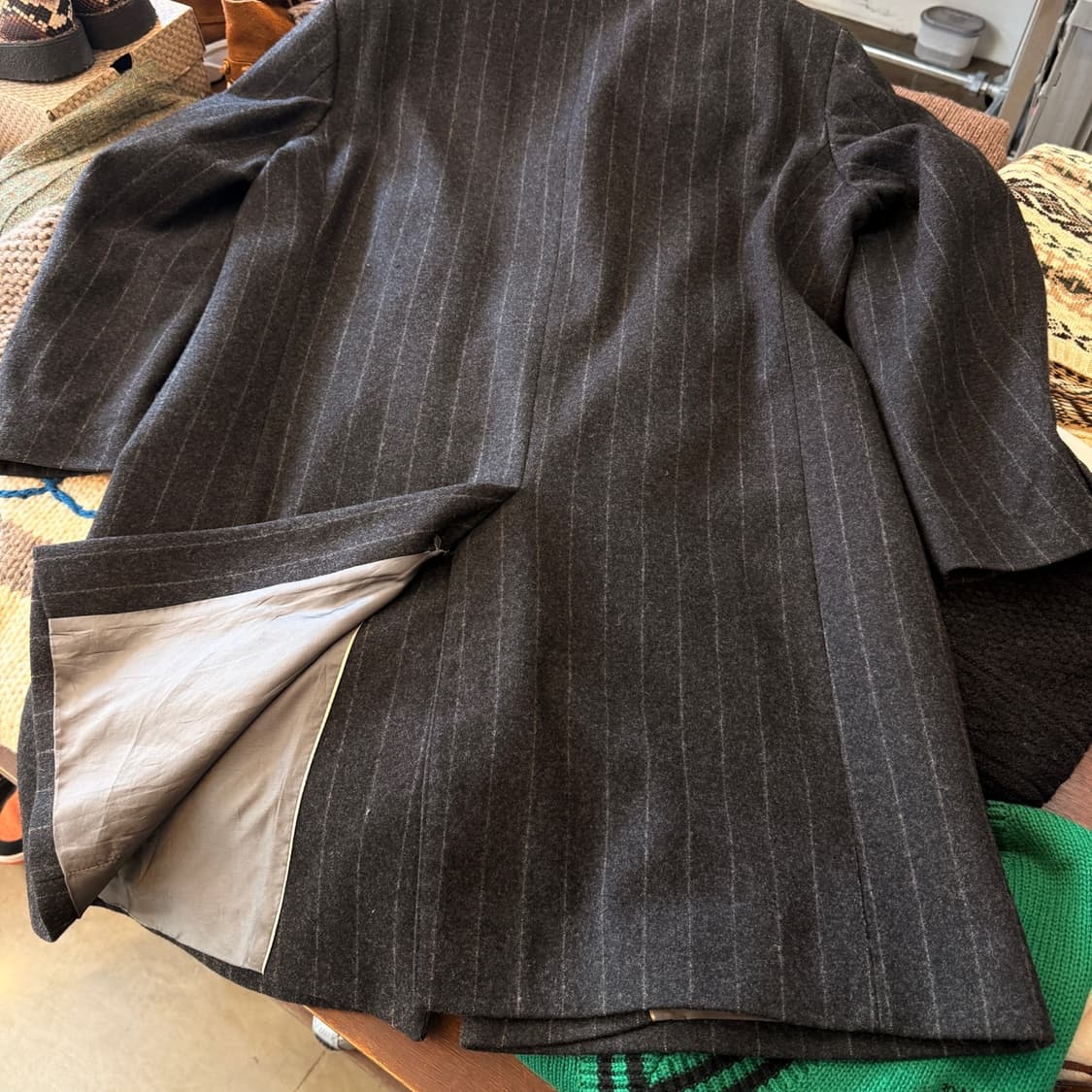 휴고 보스 스트라우스 블랙 스트라이프 버진울 오버핏 코트 XXL XL 상품이미지6