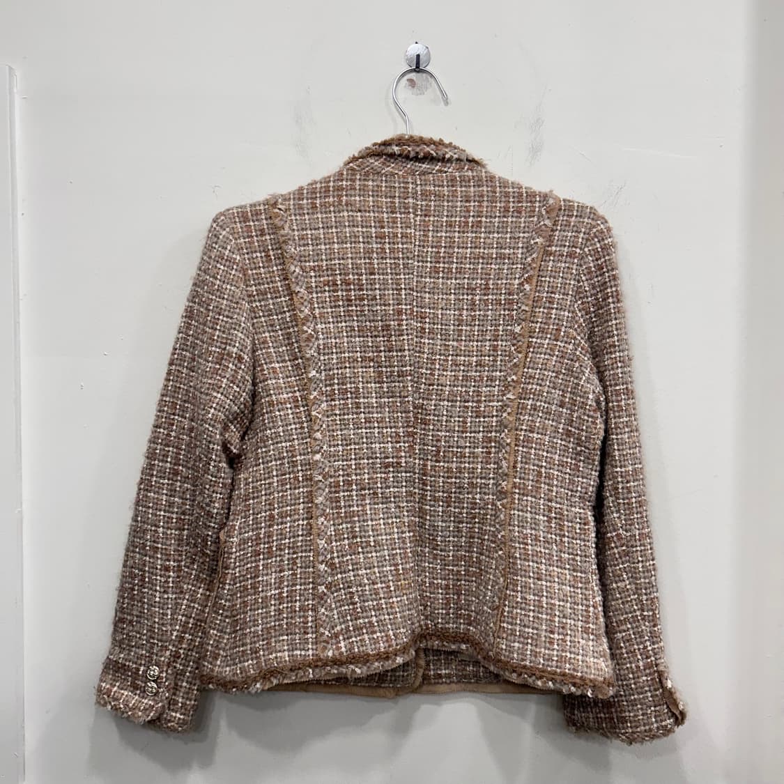 데코 스냅버튼 울 부클 트위드 자켓 상품이미지5